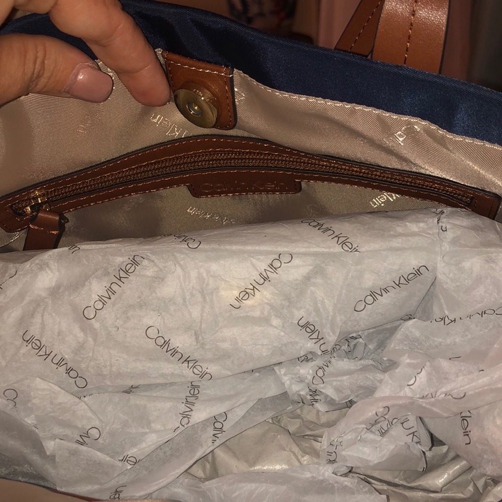 NWT Calvin Klein navy/brown satchel - Picture 6 of 6